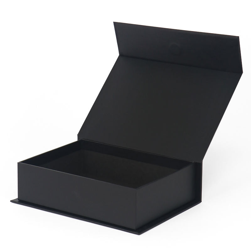Custom Logo Paperboard Flip Top Packaging Gift Boxes High Grade Black Magnetic Close Gift Box